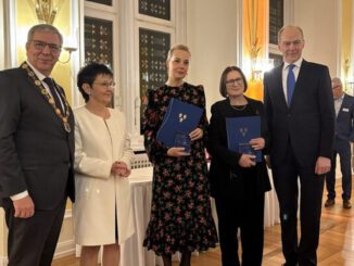 Wiesbaden zeichnet russische Menschenrechtsaktivistinnen und zwei Lebensretter aus